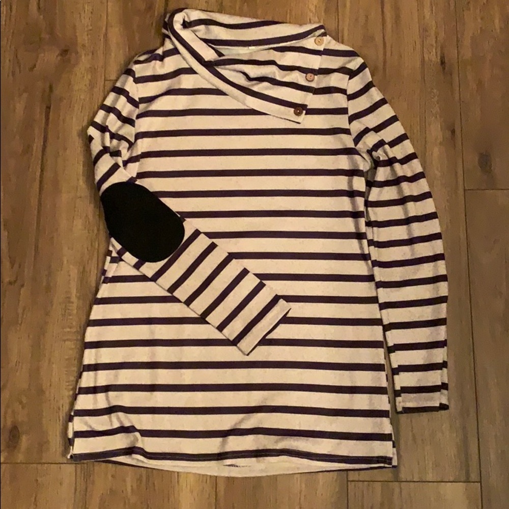 NWOT Black & brown tunic sweater, size M